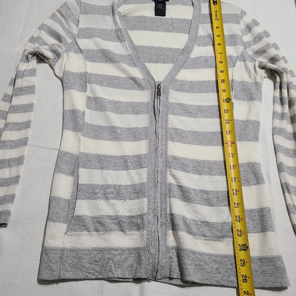 Lafayette 148 New York Women's Striped Cardigan sz M - Picture 3 of 6